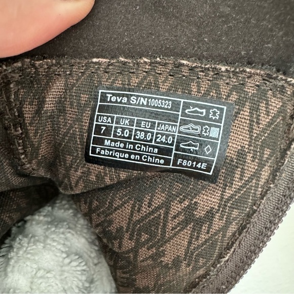 TEVA Capistrano Booties Ankle Boots Gray Gunsmoke Suede Leather Women’s Size 7 - Picture 14 of 16